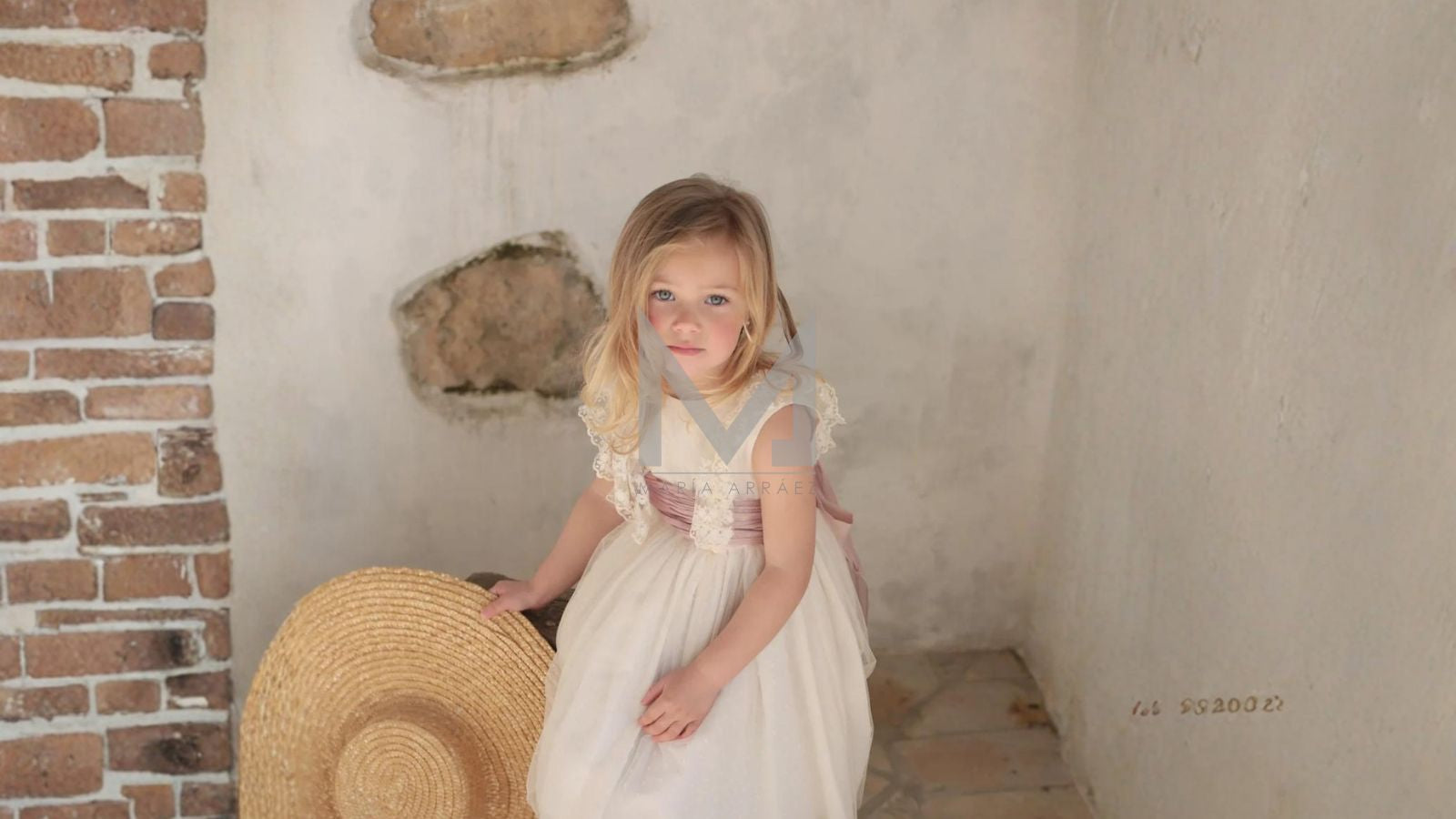 Niñas de arras | Pequeñas protagonistas en una Comunión llena de emoción