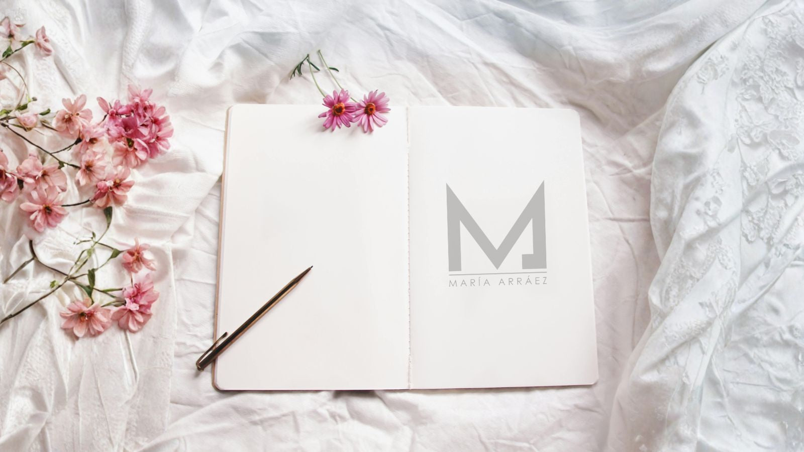 ¿CUÁNDO EMPEZAR A MIRAR EL VESTIDO DE COMUNIÓN?